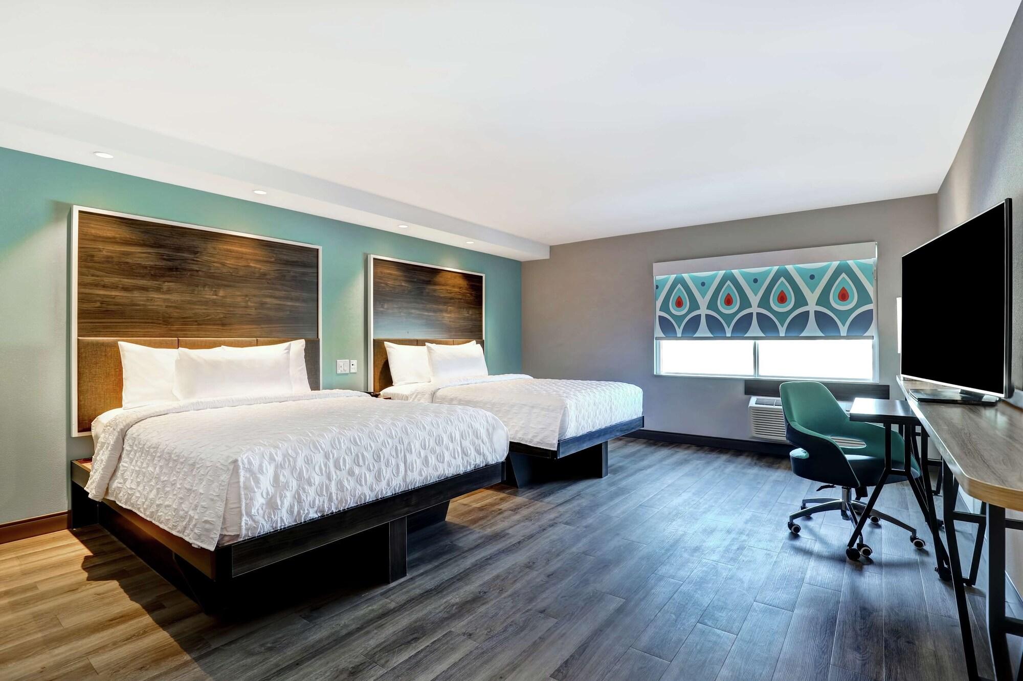 Tru By Hilton Windermere Edmonton