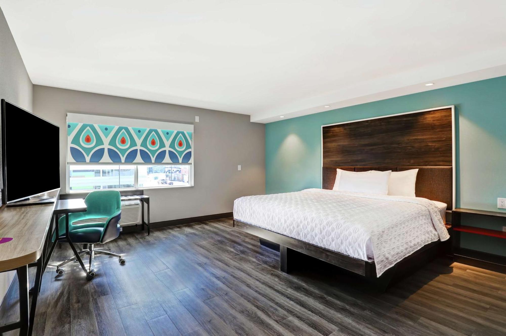 Tru By Hilton Windermere 3* Edmonton